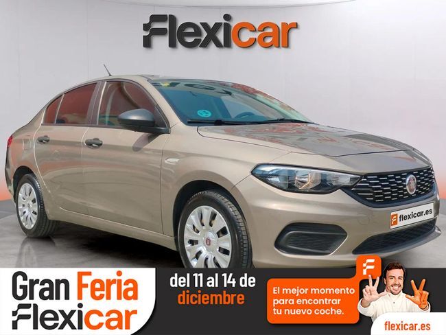 FIAT Tipo (1.4 16v Easy 70kW (95CV) gasolina 5p.) en Madrid