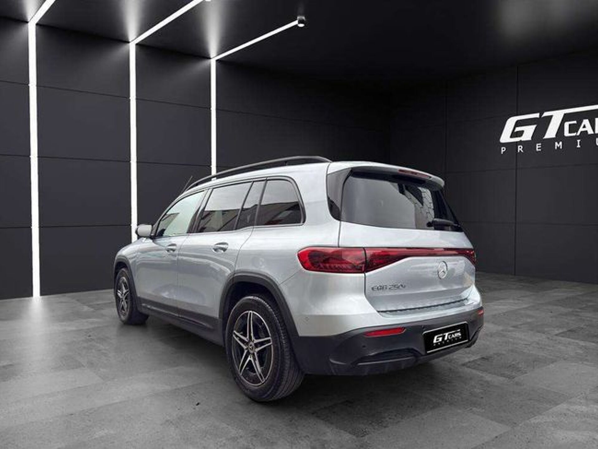 Imagen 3 de MERCEDES EQB