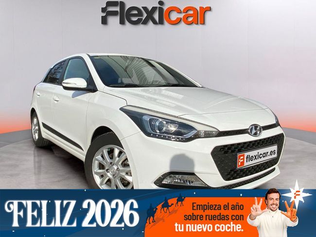 HYUNDAI i20 (1.2 MPI Essence) en Pontevedra