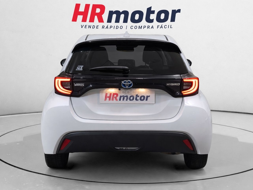 Foto del TOYOTA Yaris 120H 1.5 Active Plus