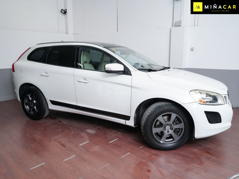 Foto del VOLVO XC60 D3 Kinetic AWD