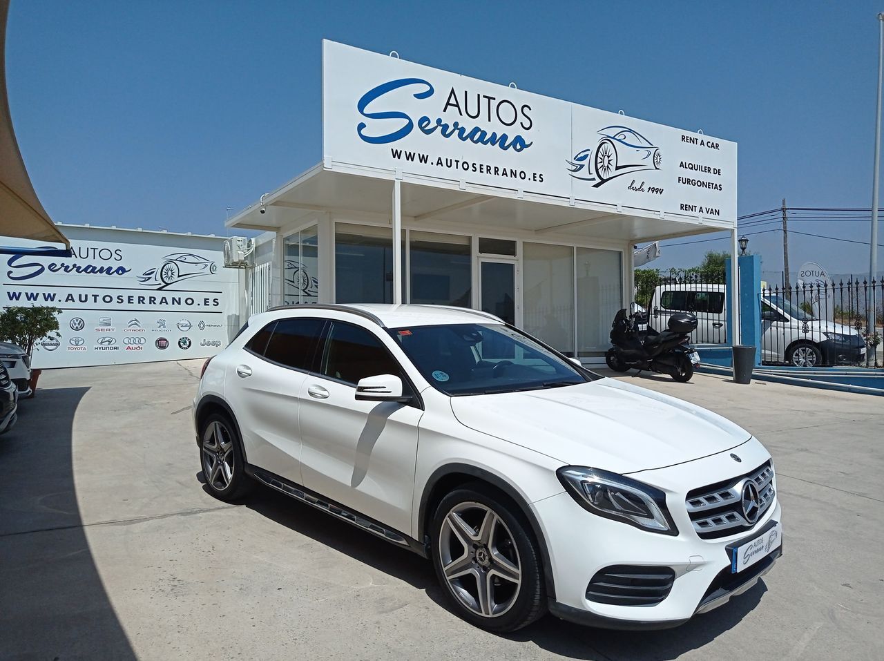 MERCEDES Clase GLA (GLA 200 d) en Málaga