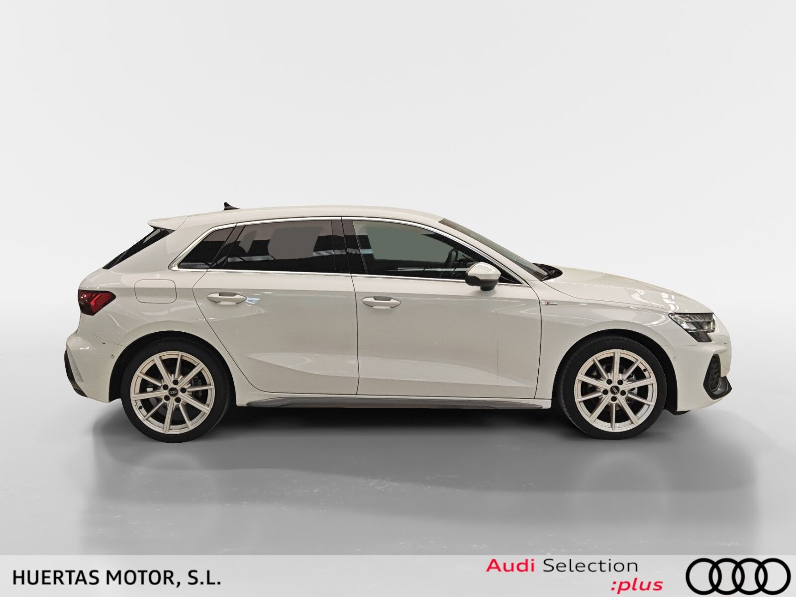 Foto del AUDI A3 Sportback 35 TFSI S line S tronic