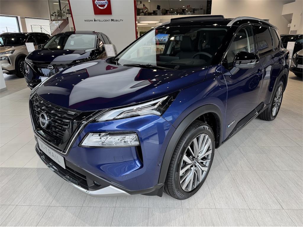 NISSAN X-Trail (5pl 1.5 e-POWER 152kW 4x2 A/T Tekna) en Lugo