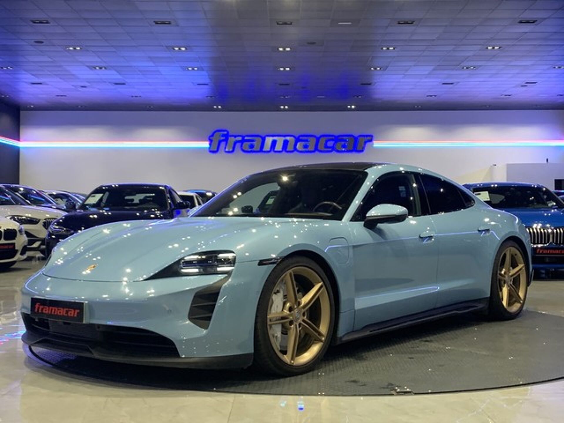 Imagen de PORSCHE Taycan