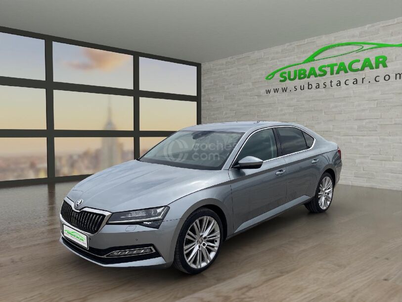 Foto del SKODA Superb 2.0TDI AdBlue Style DSG 140kW