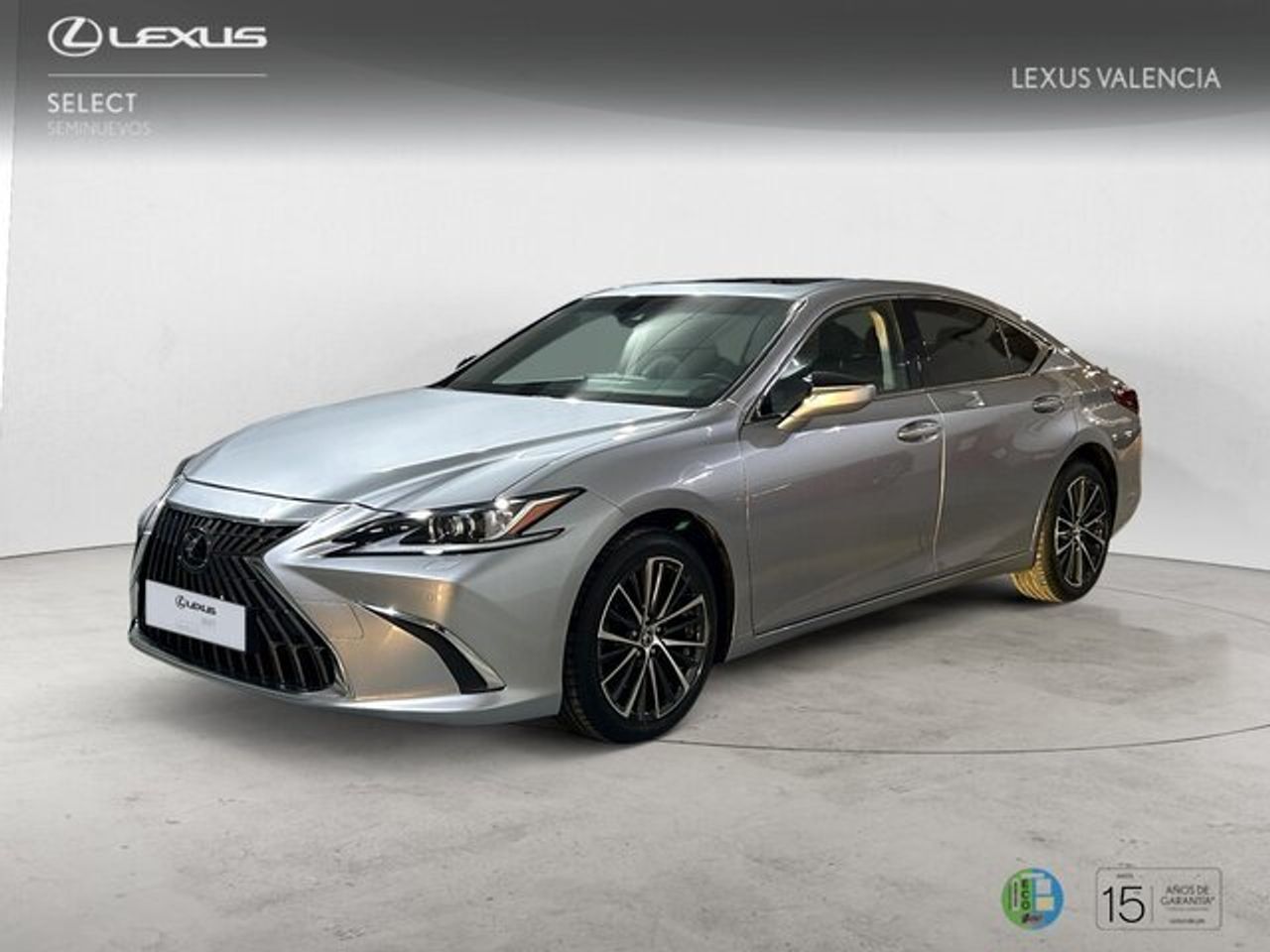 LEXUS ES (SEDÁN PREMIUM 2.5 Hibrido HEV CVT (2WD)) en Valencia