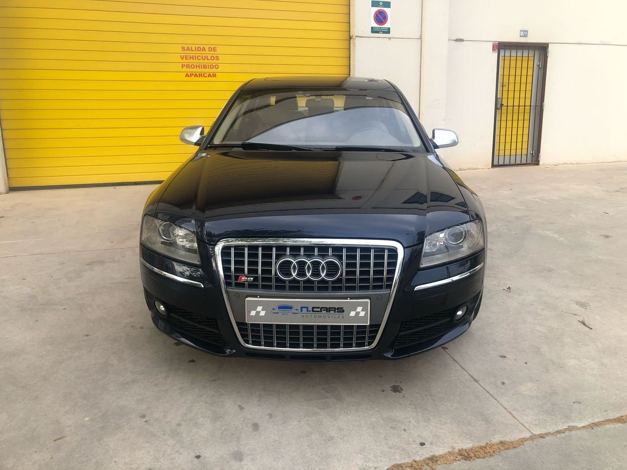 AUDI A8 (S8 5.2 V10) en Tarragona