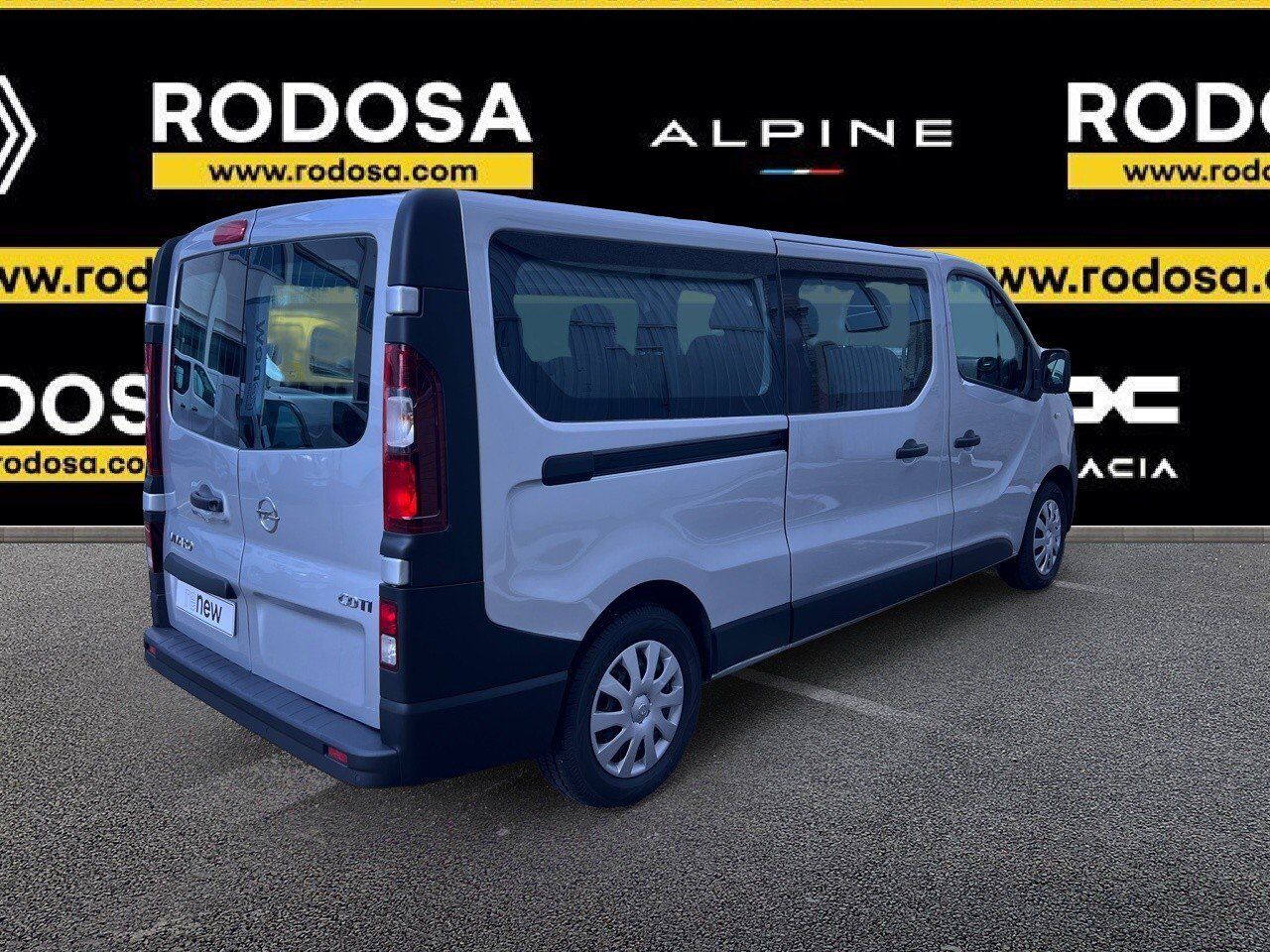 Foto del OPEL Vivaro Combi 9 1.6CDTi Biturbo S-S 29 L2 125