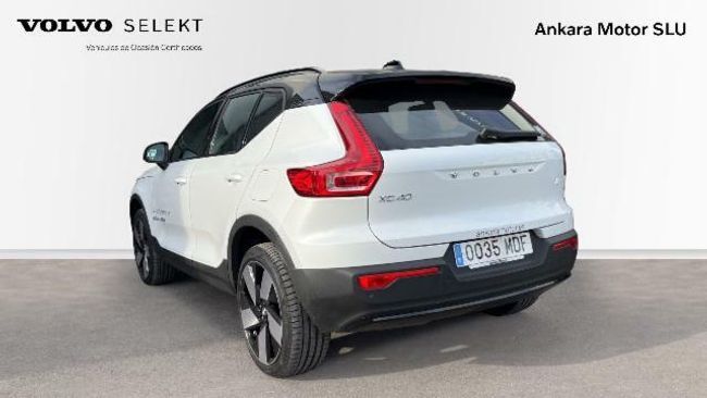 Foto del VOLVO XC40 P8 Recharge III Twin Eléctrico Puro AWD