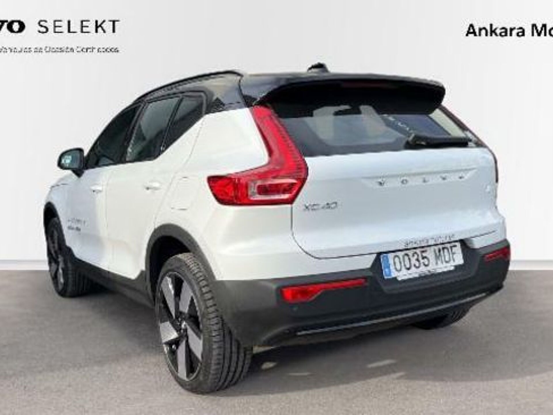 Imagen 2 de VOLVO XC40