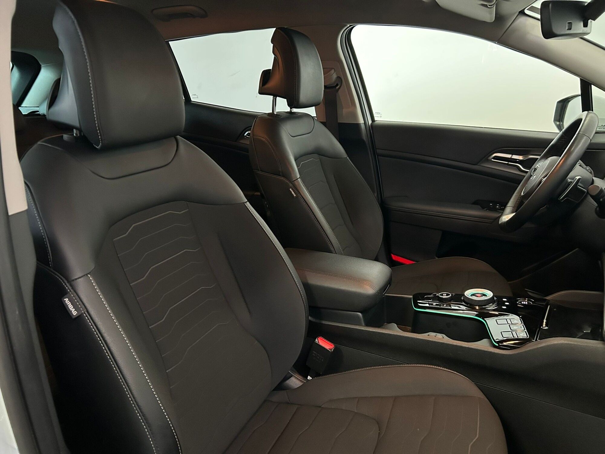 Foto del KIA Sportage 1.6 T-GDi HEV Tech