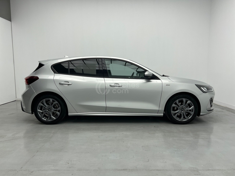 Foto del FORD Focus 1.0 Ecoboost MHEV ST Line 125
