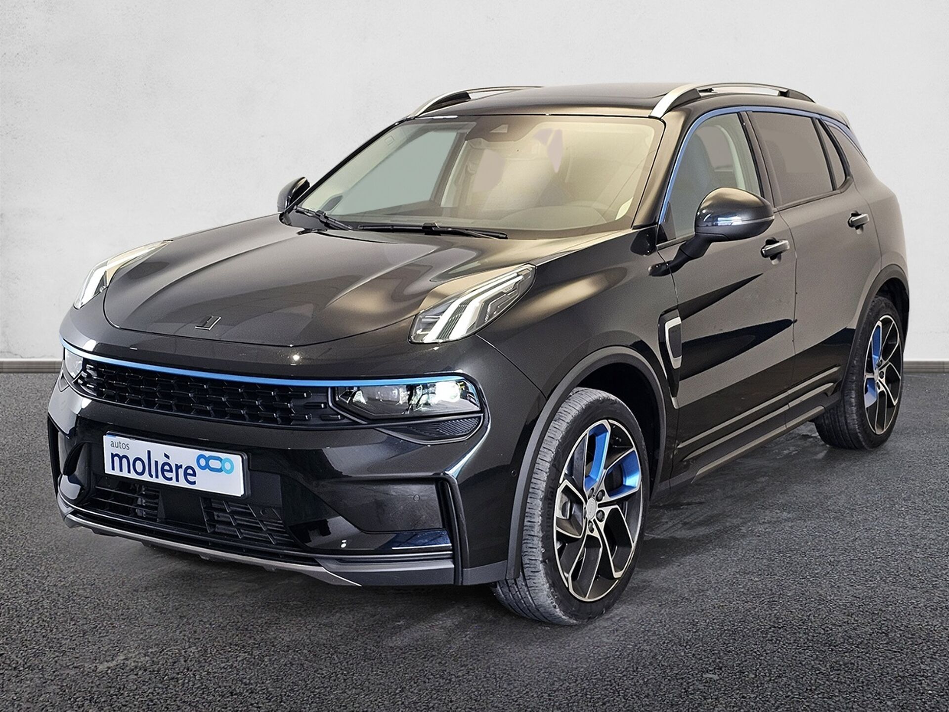 Imagen de LYNK & CO 01