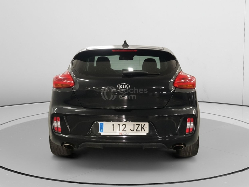 Foto del KIA Ceed Pro_Cee´d 1.6 T-GDi GT