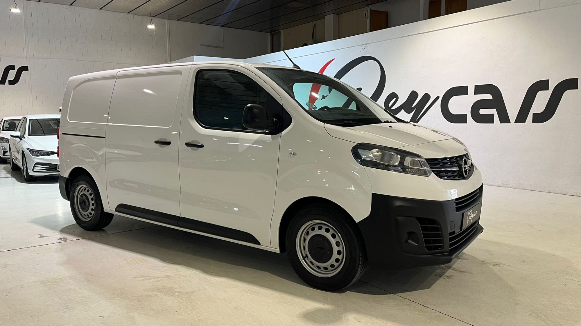 Foto del OPEL Vivaro Furgón 1.5D M Carga Incrementada Express 100