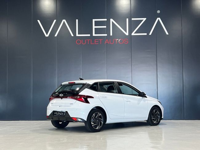 HYUNDAI i20 (1.2MPI 79CV KLASS) en Córdoba