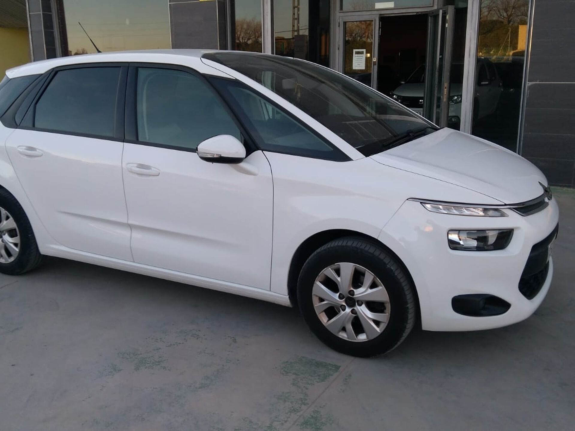 Imagen de CITROEN C4