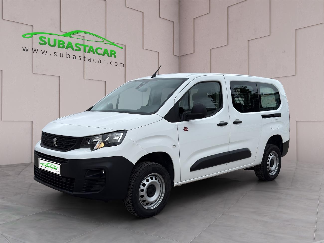 PEUGEOT Partner (Partner 4x4 doble cabina Long BlueHDi 96kw) en Madrid
