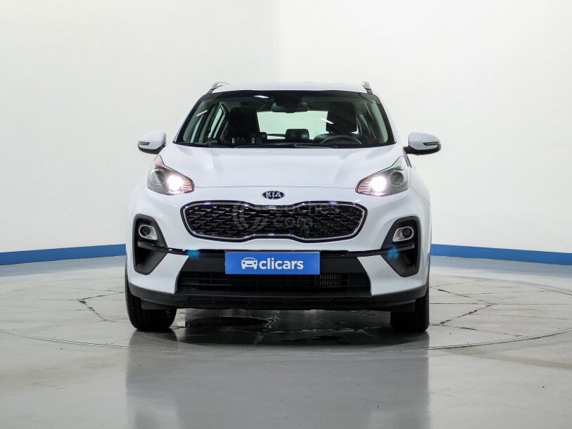 Foto del KIA Sportage 1.6 MHEV Business DCT 4x4 136