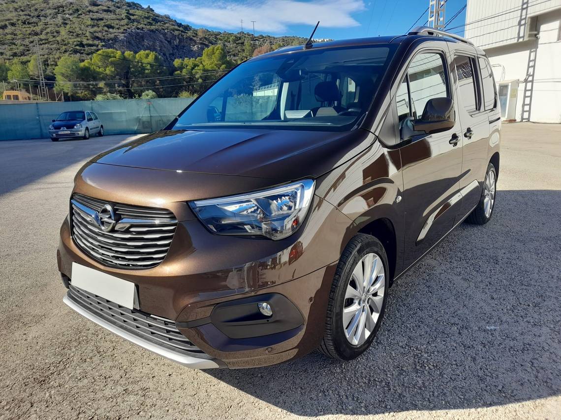 OPEL Combo Life 1.2 T S/S Innovation L