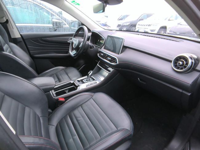 Foto del MG HS e 1.5 T-GDI Luxury