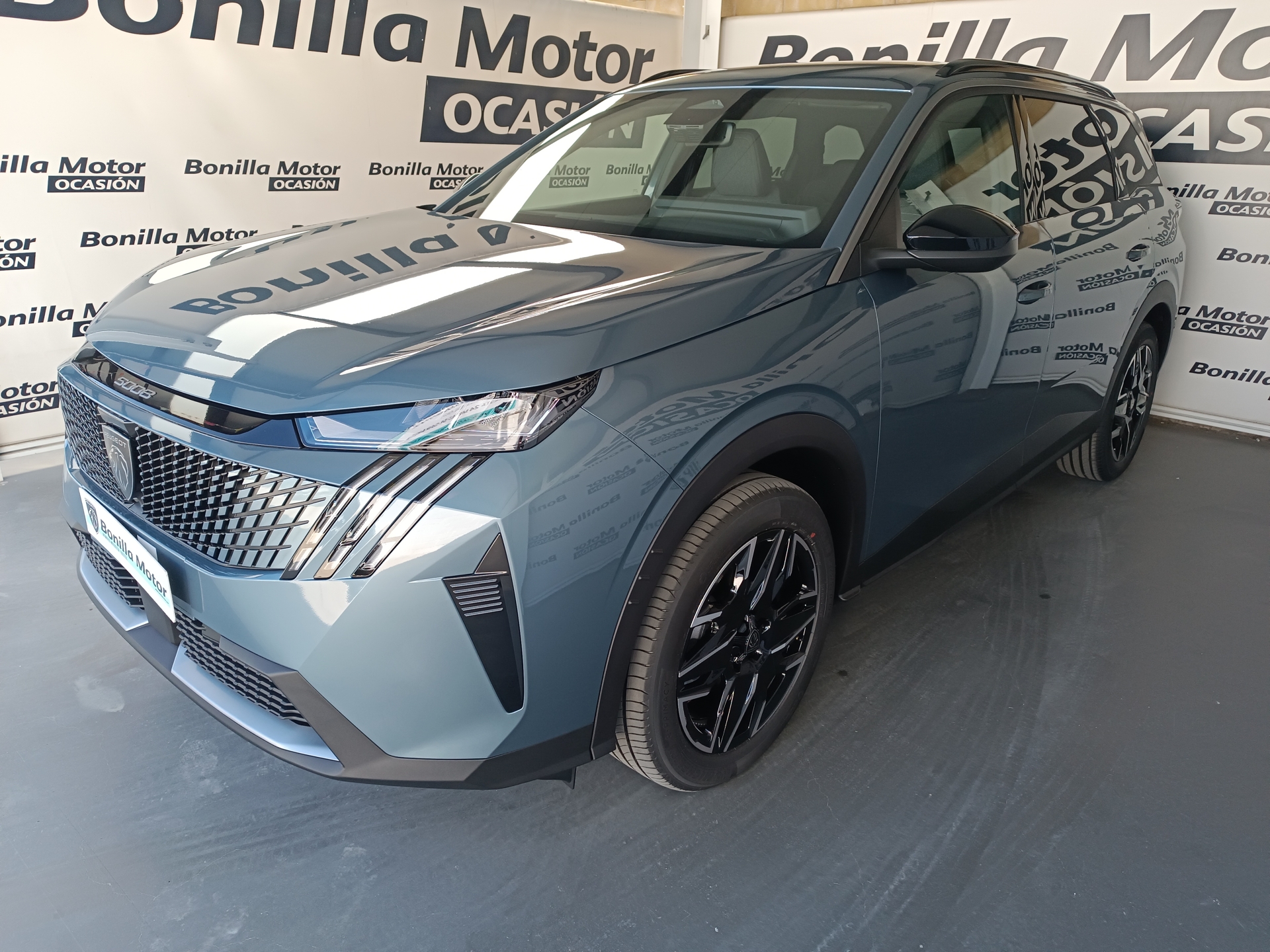 Imagen de PEUGEOT 5008