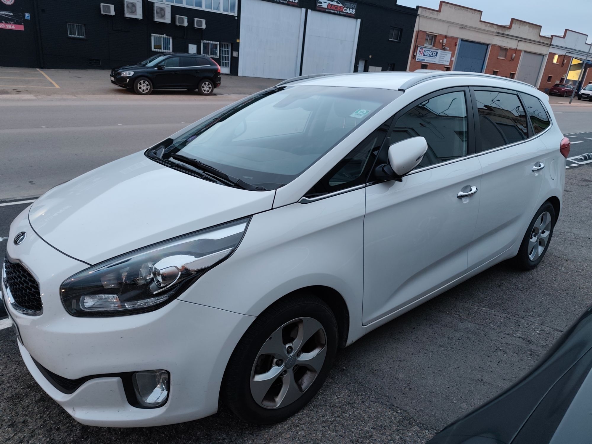Foto del KIA Carens 1.6 GDi Drive