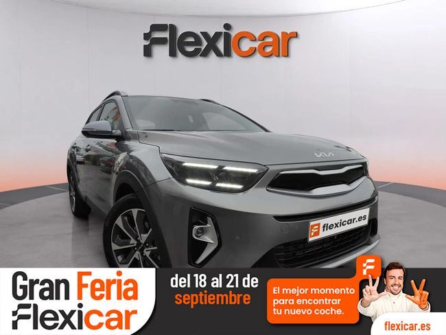 KIA Stonic (1.0 T-GDi 74kW (100CV) MHEV MT Business) en Barcelona