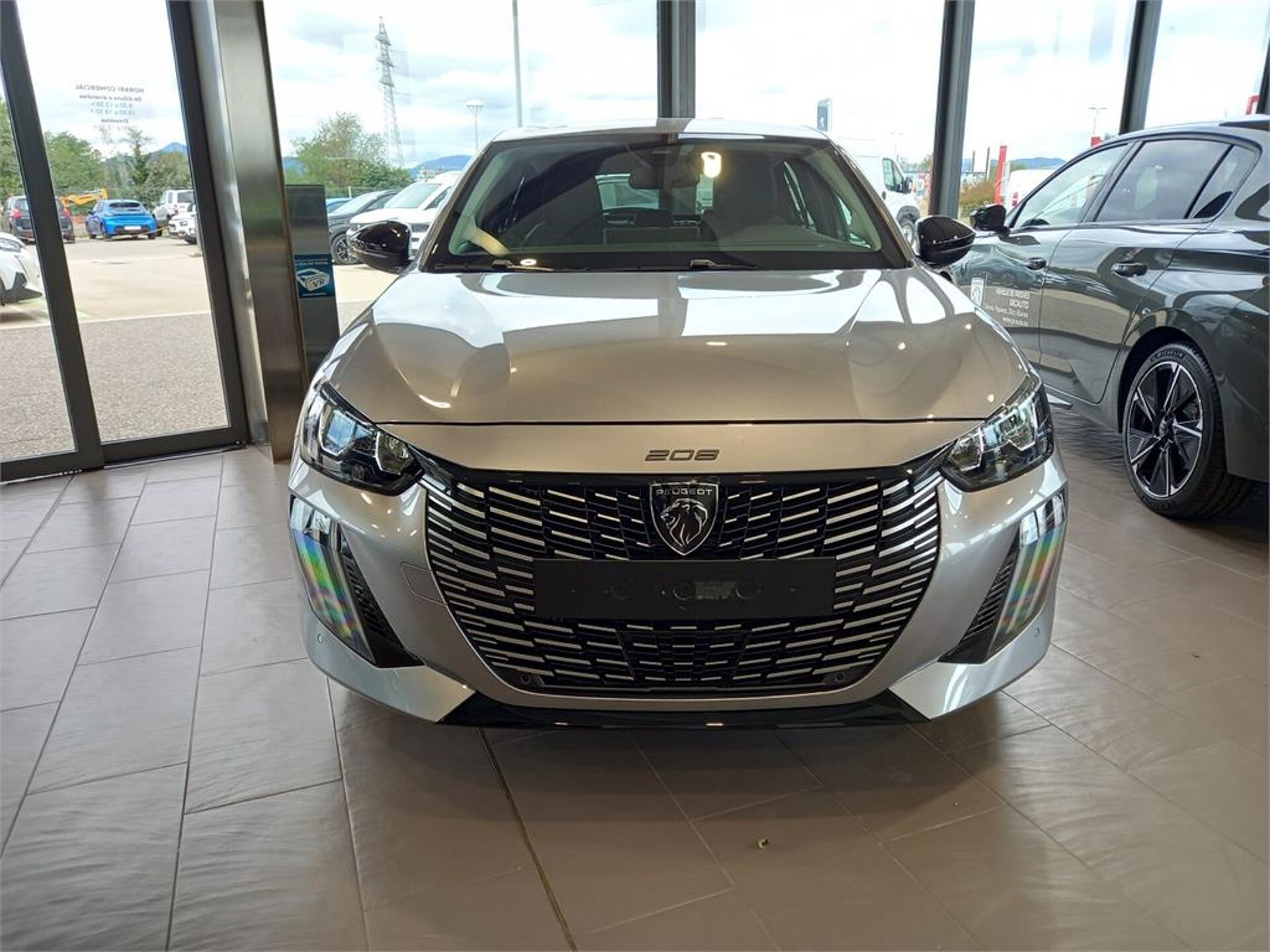 Imagen 2 de PEUGEOT 208