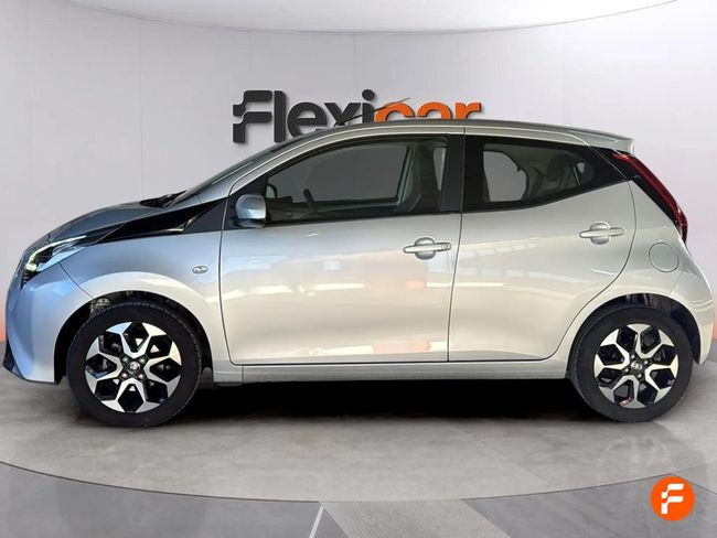 Foto del TOYOTA Aygo 70 x-play
