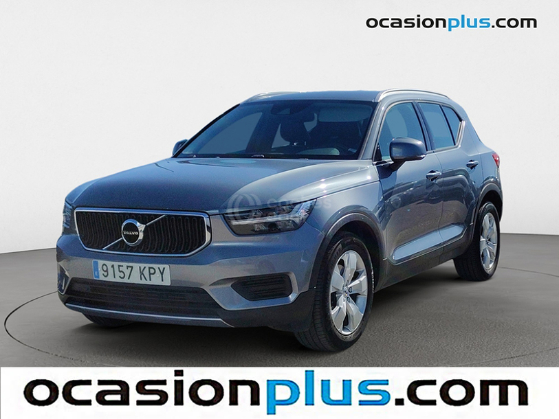 Foto del VOLVO XC40 D4 Momentum AWD Aut.