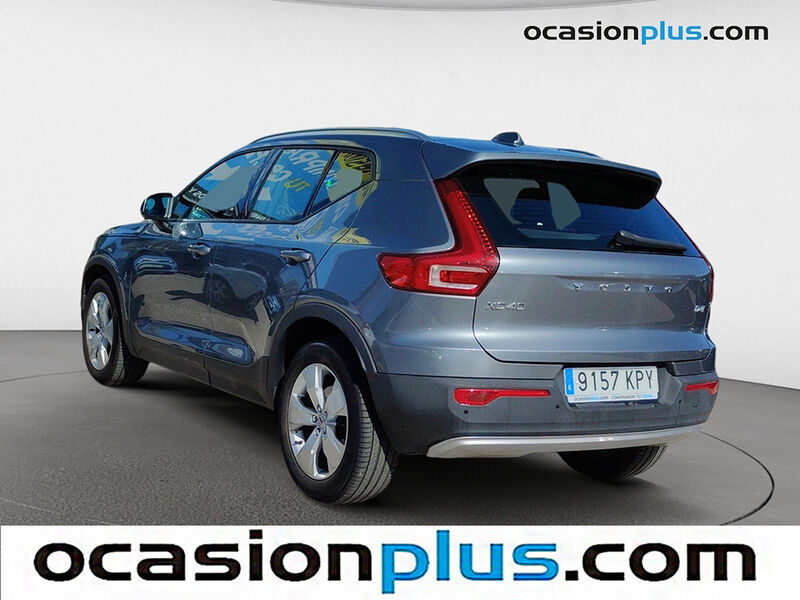 Foto del VOLVO XC40 D4 Momentum AWD Aut.