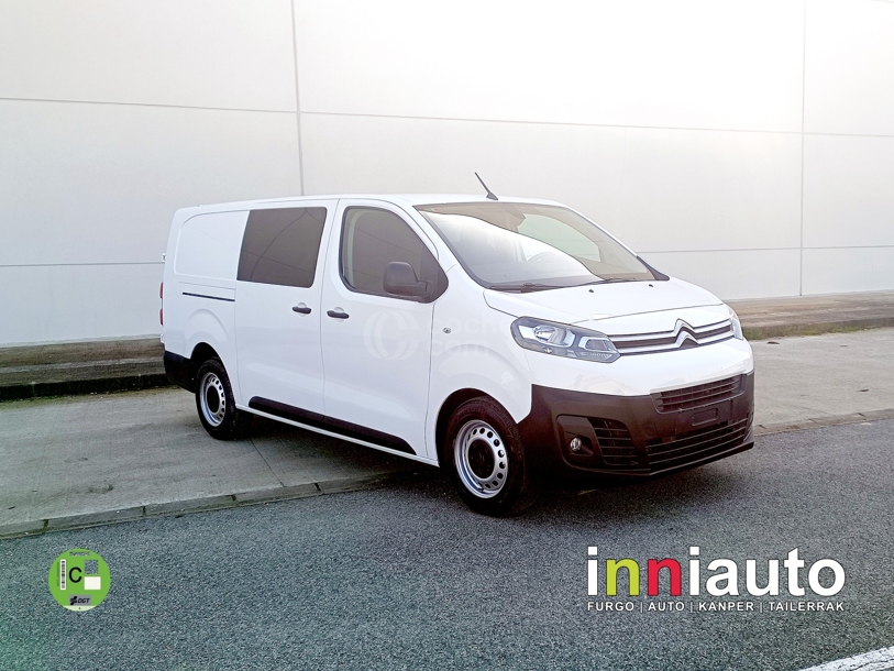 Foto del CITROEN Jumpy Combi BlueHDI Talla XL Confort 140 S&S