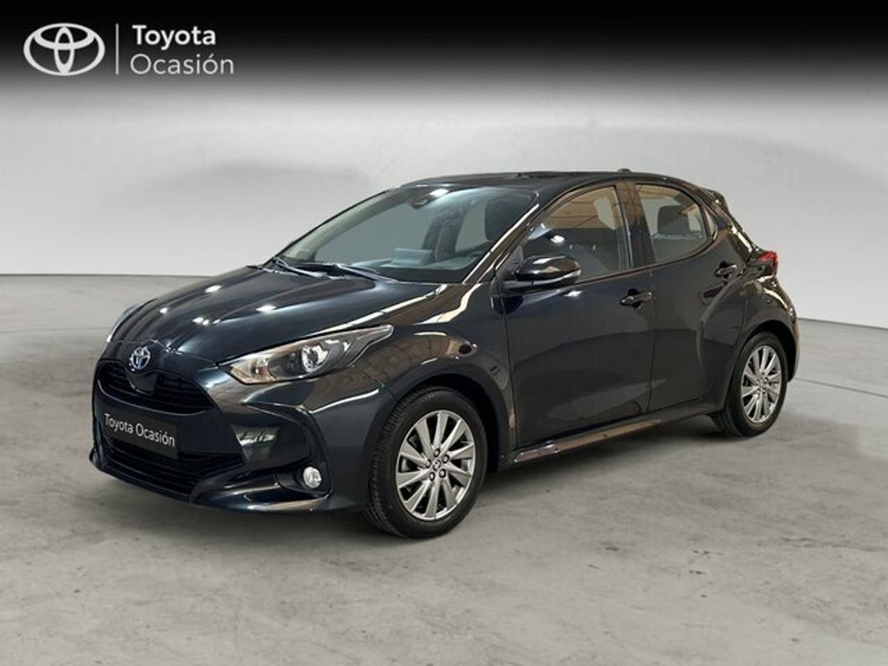 TOYOTA Yaris (5 Puertas Active Tech 120H Automático (e-CVT)) en Valencia
