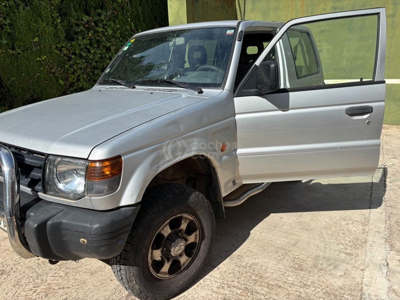 Foto del MITSUBISHI Montero Corto 2.5 Tdi GLX