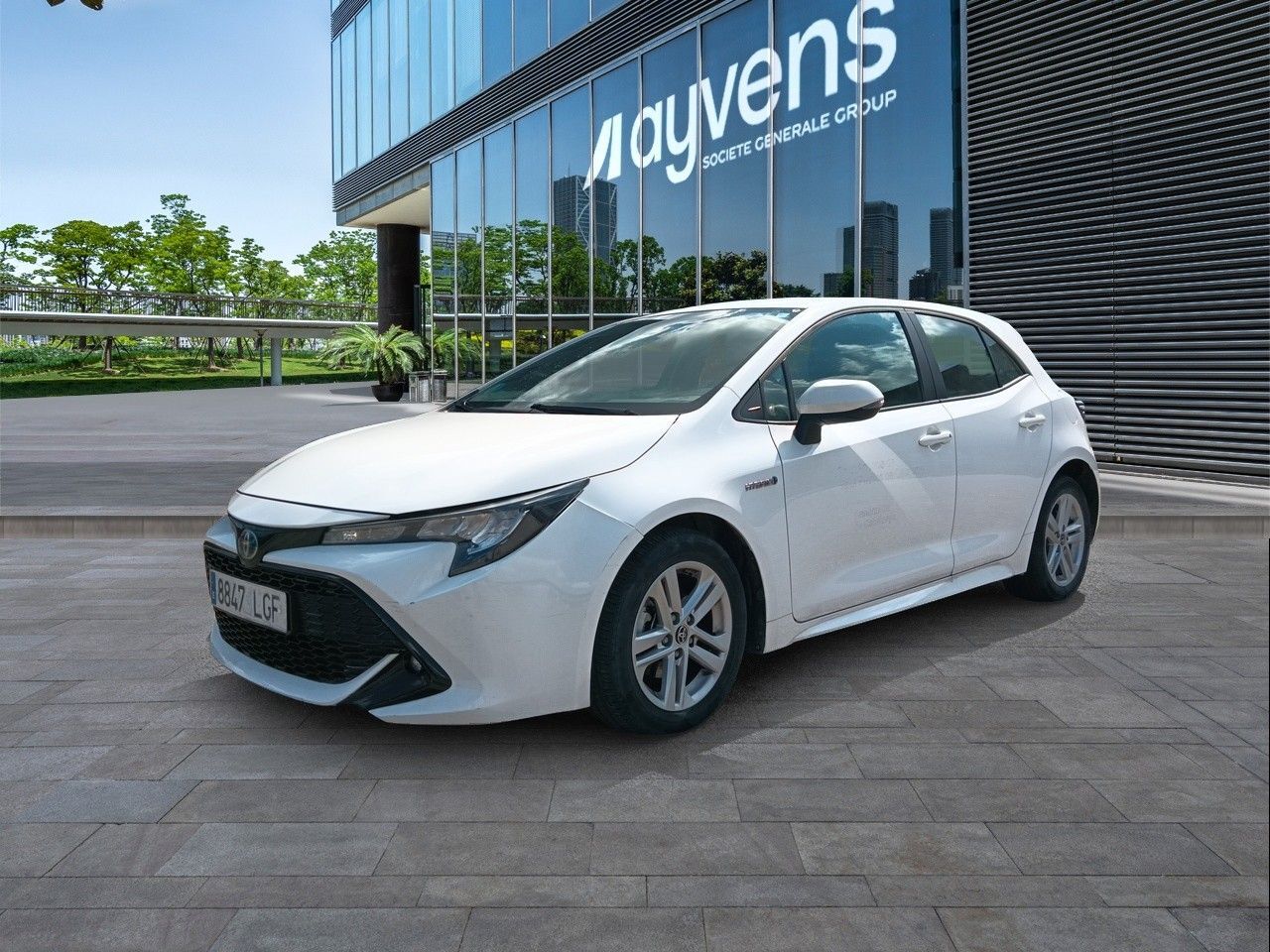TOYOTA Corolla (125H Active E-CVT 90 kW (122 CV)) en Madrid