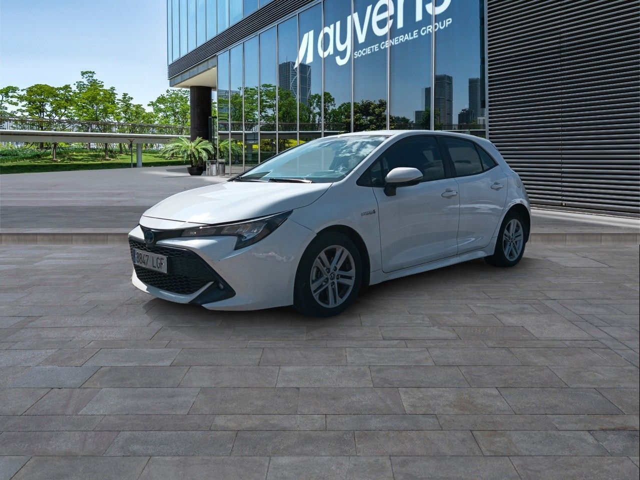TOYOTA Corolla (125H Active E-CVT 90 kW (122 CV)) en Madrid