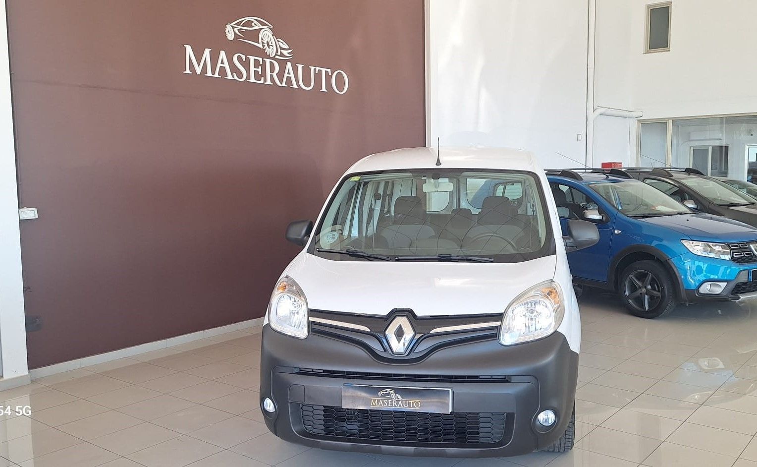 RENAULT Kangoo (Combi 1.5dCi En. Profesional N1 66kW) en Badajoz