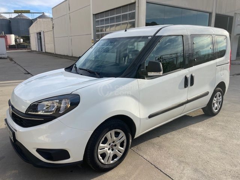Foto del FIAT Dobló Combi 1.6Mjt SX 78kW