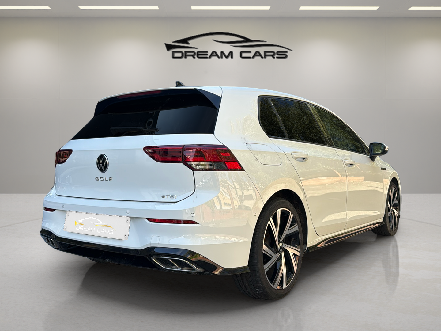 Foto del VOLKSWAGEN Golf 1.5 eTSI R-Line DSG 110kW