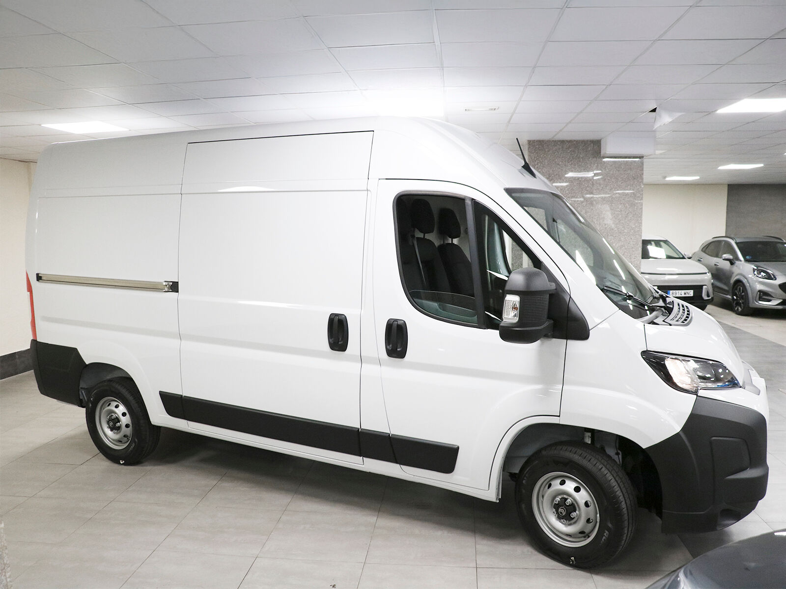 Foto del CITROEN Jumper Fg. 2.2BlueHDi 33 L2H2 S&S 140