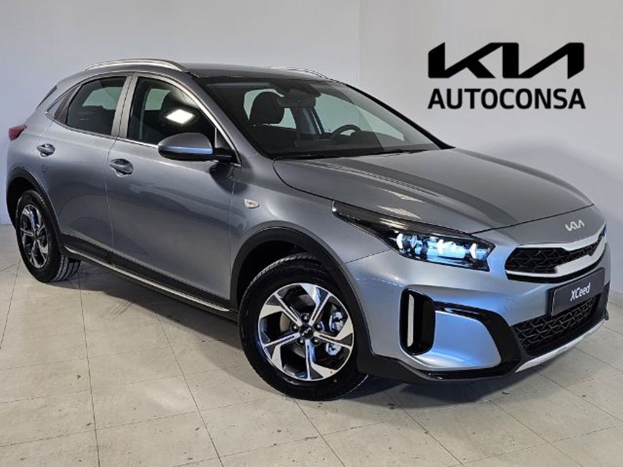 KIA XCeed (1.0 MHEV Drive 85kW (115CV)) en Valladolid