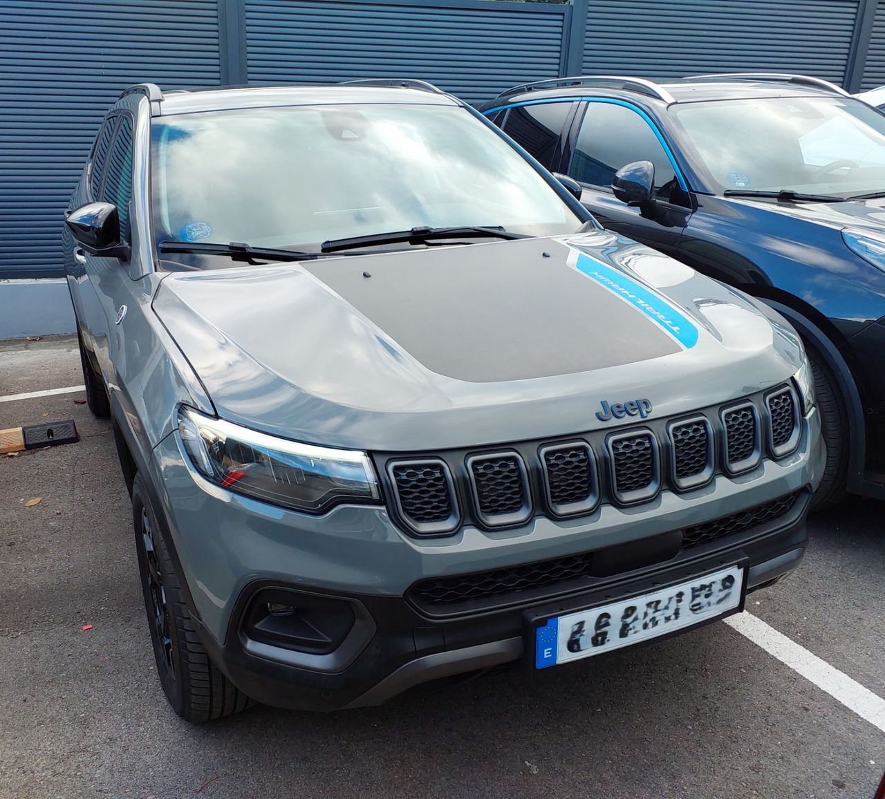 JEEP Compass (4Xe 1.3 PHEV 177kW Trailhawk AT AWD) en Madrid