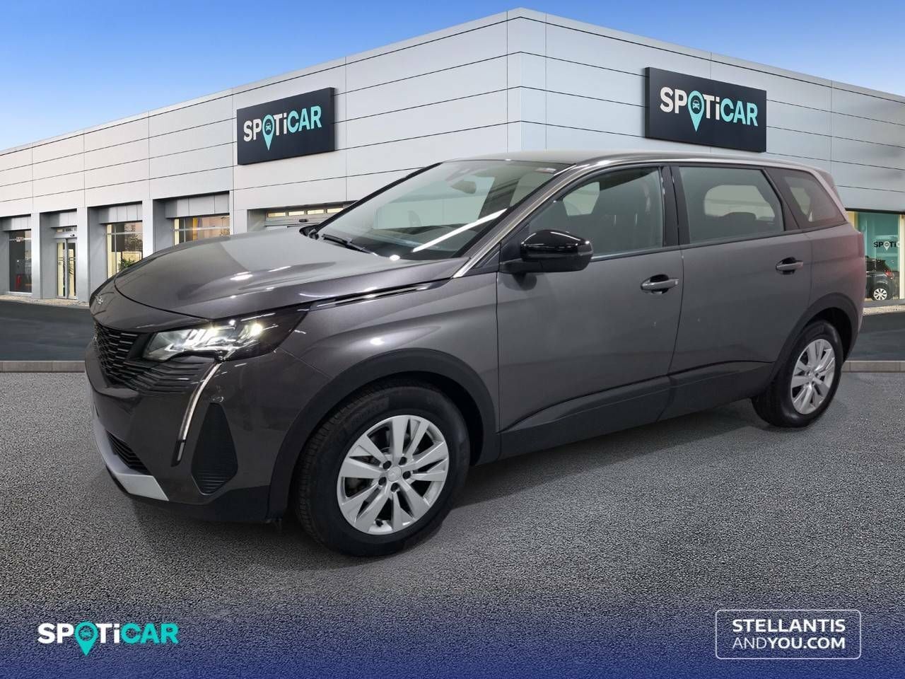 PEUGEOT 5008 ( 1.2 100KW eDCS6 Active Pack) en Barcelona
