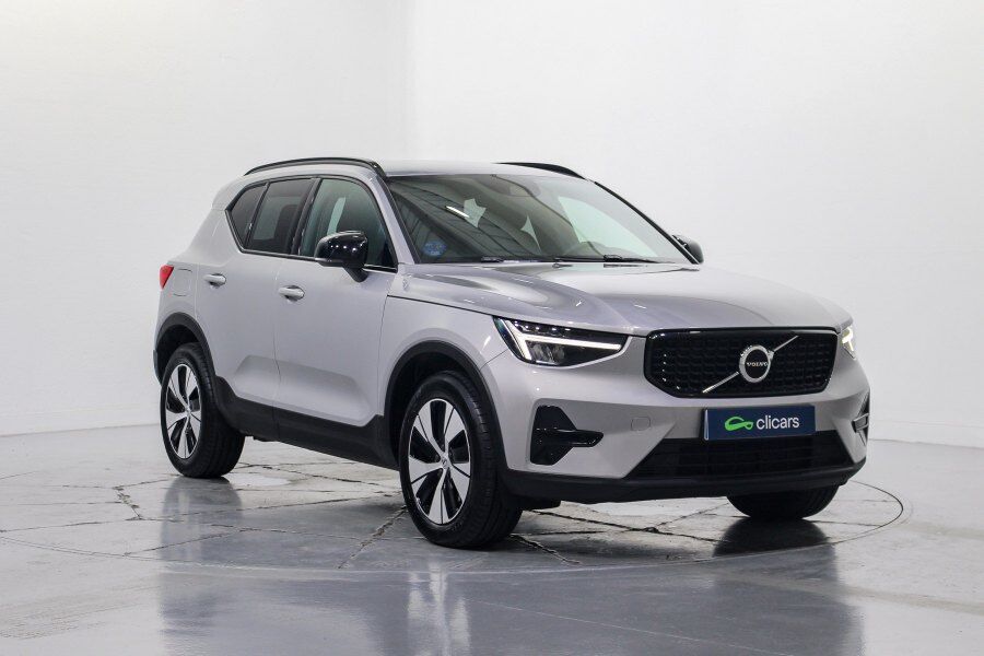Foto del VOLVO XC40 B4 Plus Dark AWD Aut.