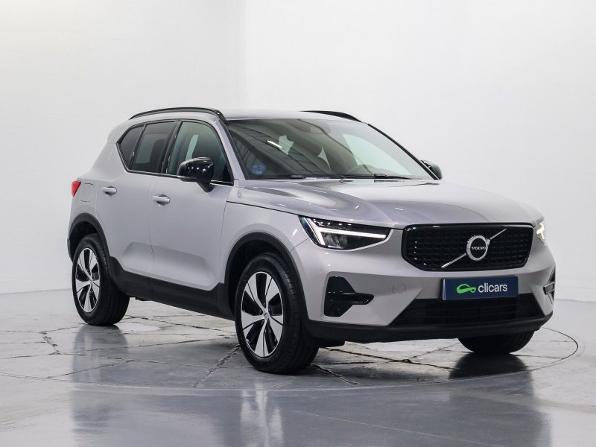 Imagen 3 de VOLVO XC40