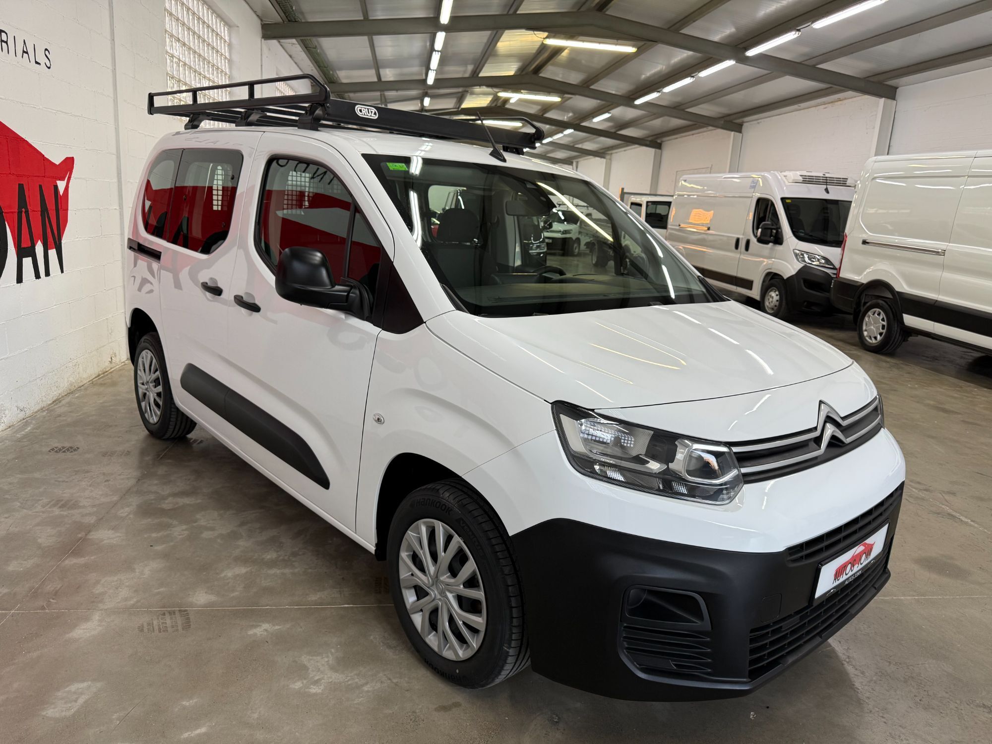 Foto del CITROEN Berlingo BlueHDi S&S Talla M Live Pack 100