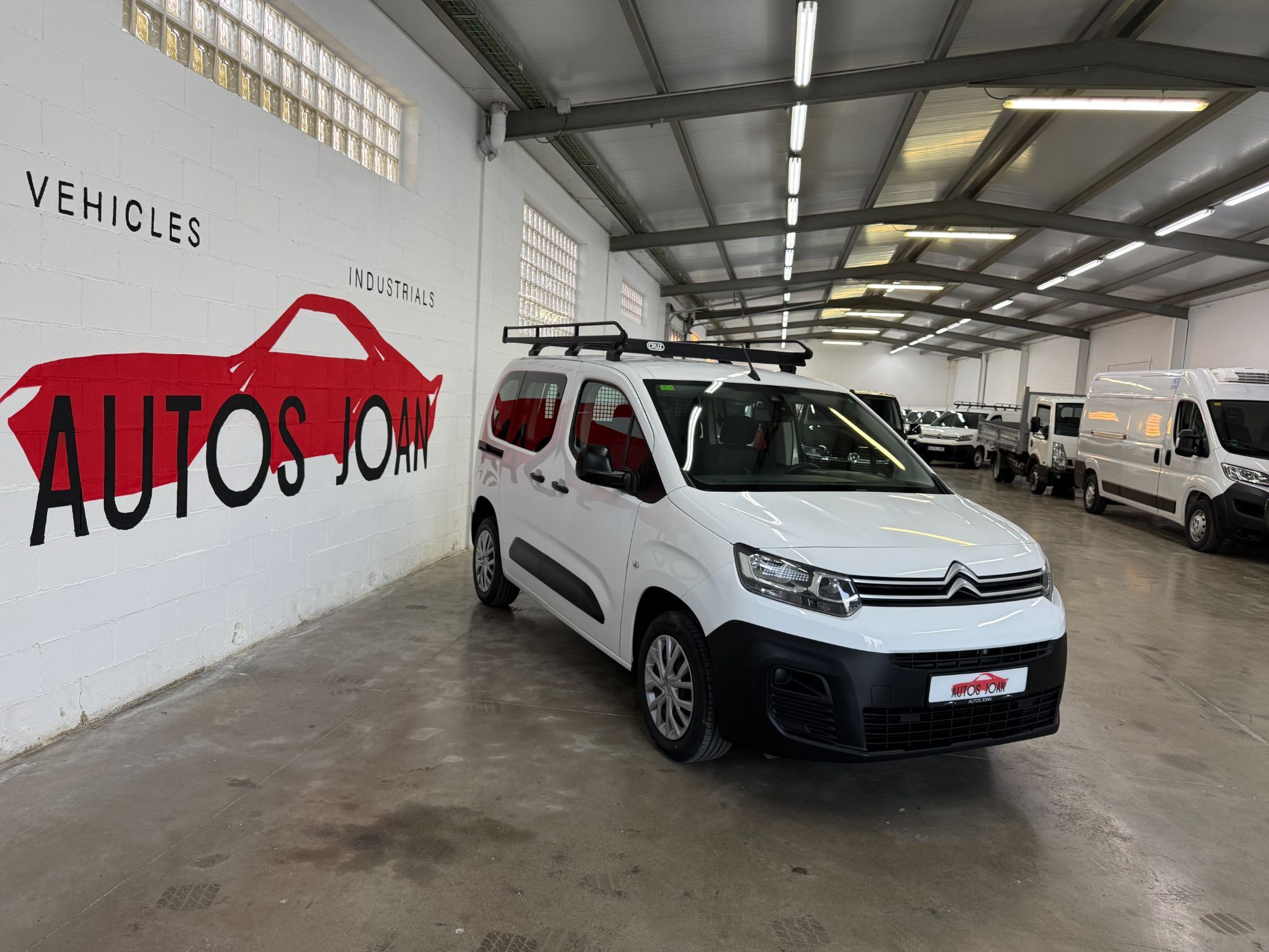 Foto del CITROEN Berlingo BlueHDi S&S Talla M Live Pack 100
