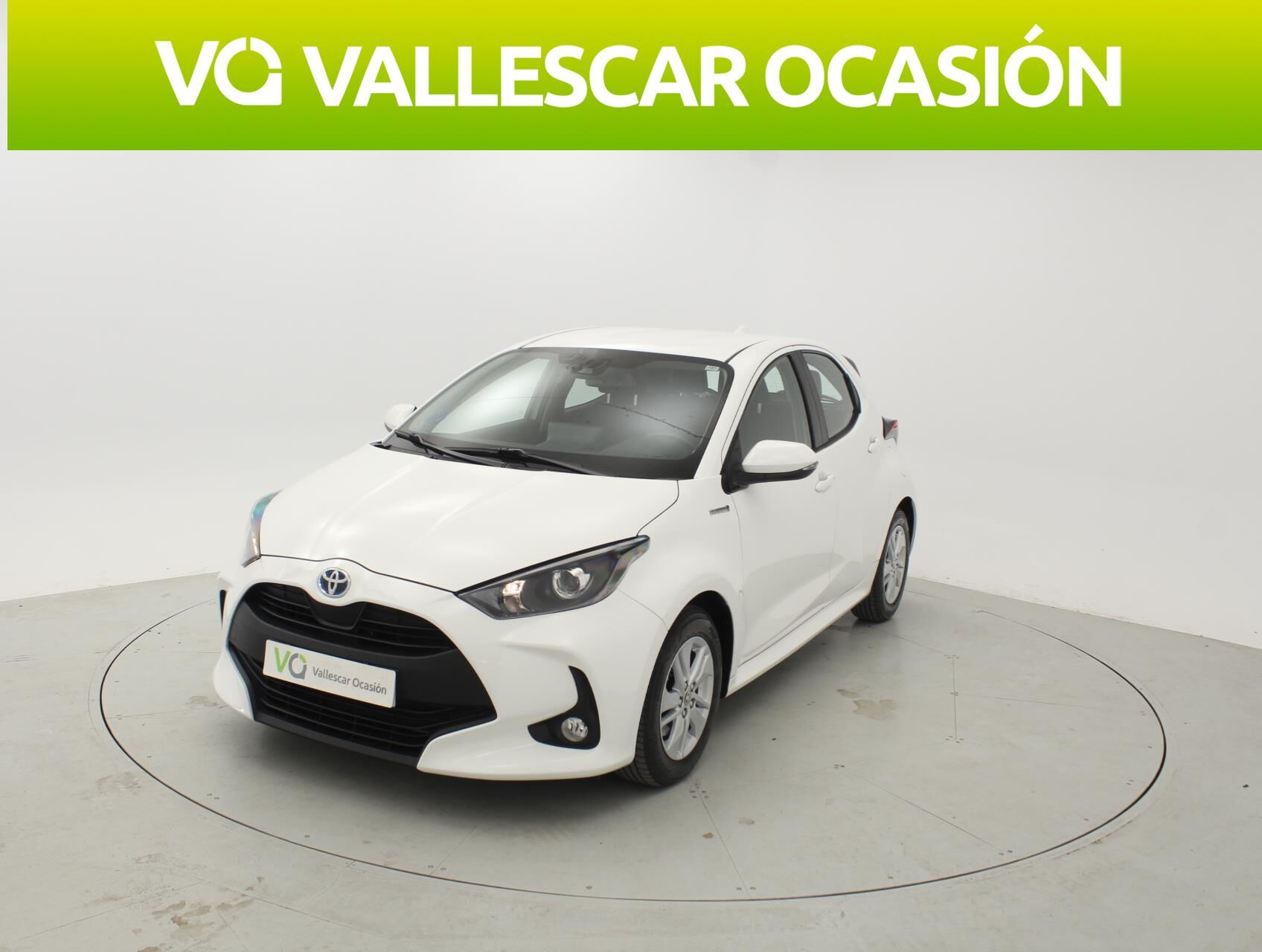 TOYOTA Yaris (ACTIVE 1.5 VVT-I HYBRID TECH 116 CV 5P) en Barcelona